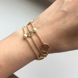 Tory Burch bracelet